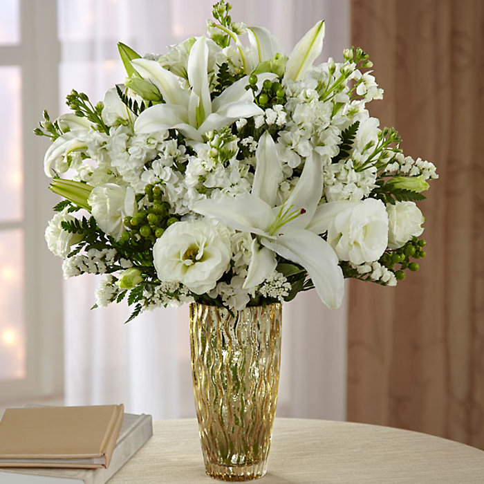 The Holiday Elegance&trade; Bouquet for Kathy Ireland Home