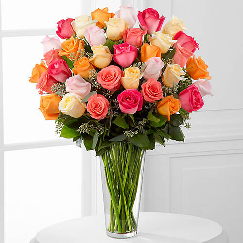 Graceful Grandeurâ„¢ Rose Bouquet